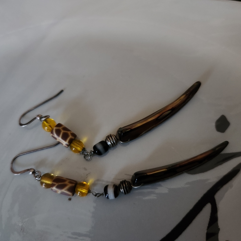 Earring - Picture 4 of 5